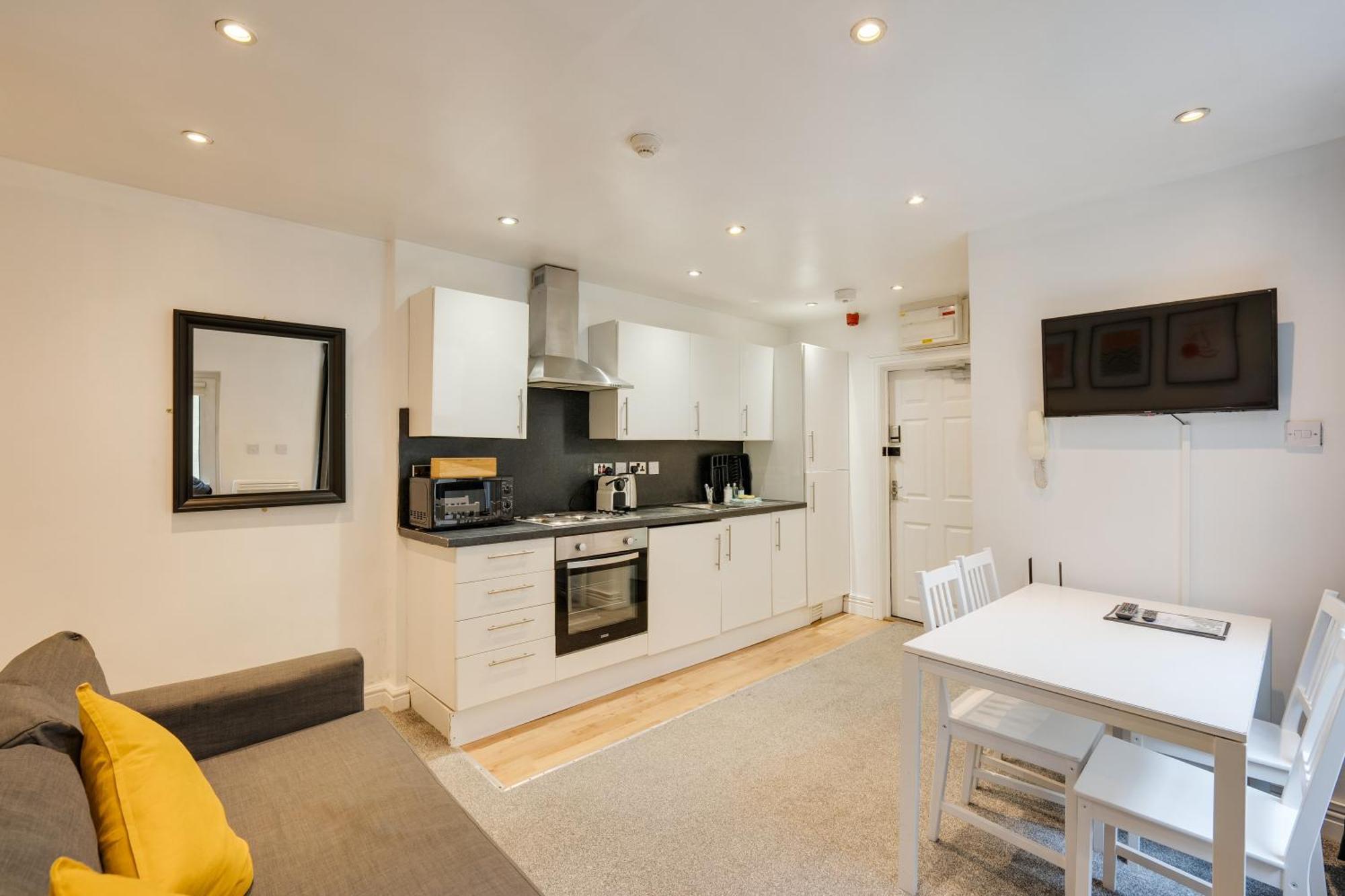 2 Bedroom Aprtmnt For Upto 6 Nr Centre, Uni &Parks Cardiff Zewnętrze zdjęcie